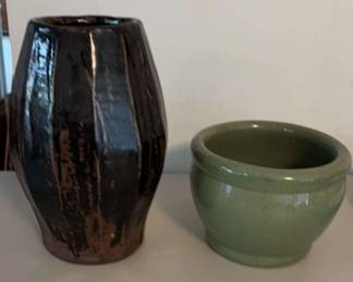 PPE051 A Vase And A Flower Pot