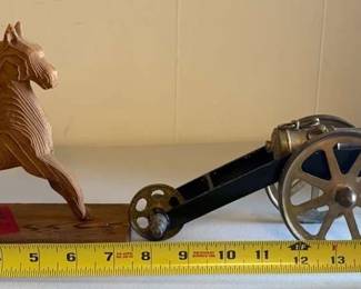PPE223 Miniatures Horse And Cannon 