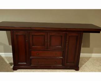 Can be extended out for use as a bar