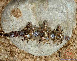 14kt yellow and white Gold Bracelet with Turtles