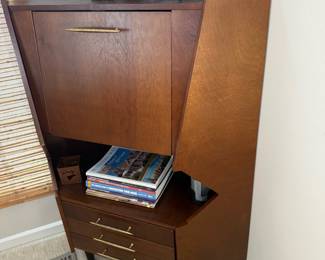 Larson Corner MCM Style Bar Cabinet in Dark Tobacco