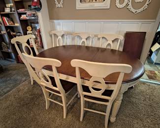 ASHLEY OVAL 2 TONE DINING TABLE WITH 6 CHAIRS AND 1 LEAF