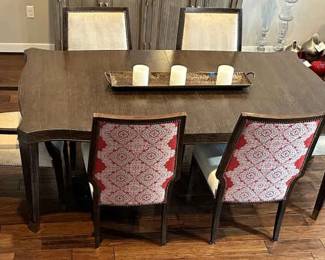 BERNHARDT Clarendon Custom Dining Set