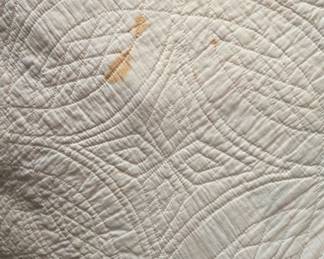 On back of double wedding ring quilt
