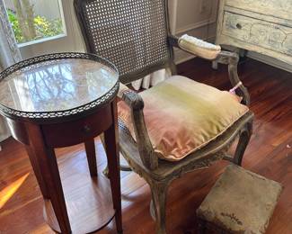 Cain back painted French chair