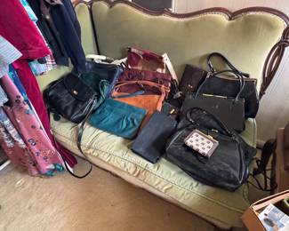 Handbags 