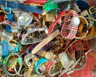 Large Amount of Costume Jewelry & Watches