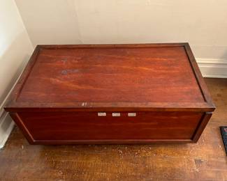 Wood hope chest