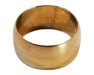 14k Yellow Gold Ring  Size 8
