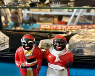 FNF mold, salt and pepper shakers