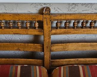 Detail of wood on the loveseat