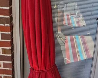 Outdoor umbrella