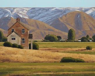 89
Jared Sanders
b. 1970
"Pioneer Home," 2005
Oil on Masonite
Signed lower right: Sanders; signed again, titled, and dated "2005 ©" in ink, all verso
24" H x 40" W
Estimate: $4,000 - $6,000