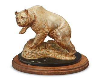 93
Tom Saubert
b. 1950
Grizzly bear
Silvered bronze on marble base and rotating wood plinth
Edition: 10/10
Signed and numbered in the casting: T Saubert / —R— / ©
Bronze: 7" H x 8.25" W x 7" D; Overall: 8.5" H x 10.25" W x 8.75" D
Estimate: $400 - $600