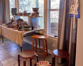 STOOLS