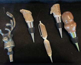 HANDMADE ANTLER AND WOOD WINE STOPPERS