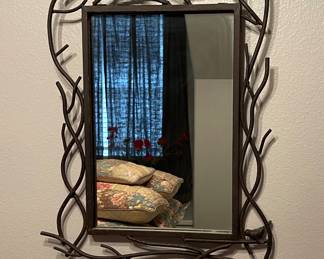METAL FRAME MIRROR