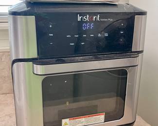 INSTAPOT AIR FRYER