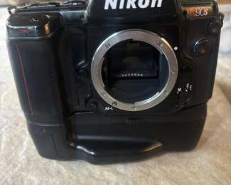 Nikon N90S 35mm Camera Body