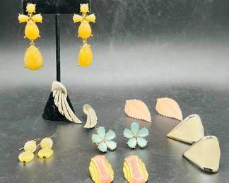 Vintage Costume Jewelry