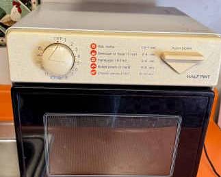 Sharp Half Pint Carousel Microwave
