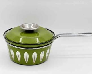 MCM Cathrineholm Lotus enamel saucepan with a lid
