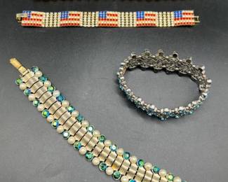 (4) Costume Jewelry Bracelets incl. Vintage Coro
