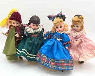 (4) Madame Alexander Dolls
