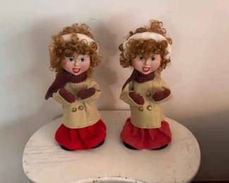 (2) Caroling Kids Plastic Dolls By Sandra Lee
