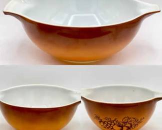 (3) Pyrex Old Orchard Cinderella Nesting Mixing Bowls
