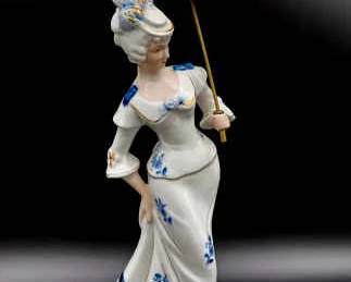 Ramirdo Collection Victorian Woman With Umbrella Figurine

