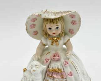 Vintage Lefton Figurine Mary Had a Little Lamb Nursery Series Japan Gold & Roses
