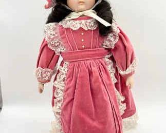 Victoria Ashlea Originals Musical Porcelain Doll W Tag & Sticker
