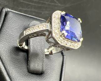 Sparkling Blue-Purple Sterling Silver Ring
