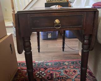 Pembroke table