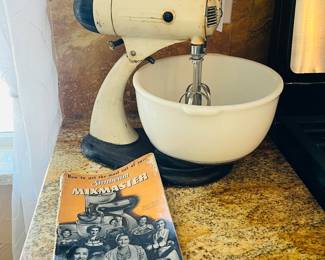 Another Early Vintage Sunbeam Mixmaster
