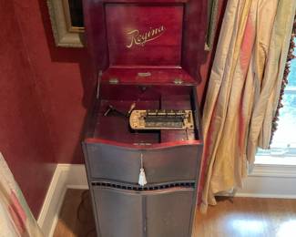 Regina music cabinet