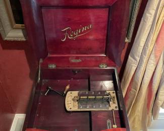 Regina music cabinet