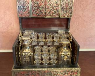 Tantalus wine cabinet with boulle surface