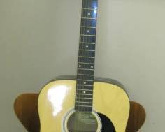FENDER SQUIRE GUITAR