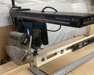 Radial arm saw