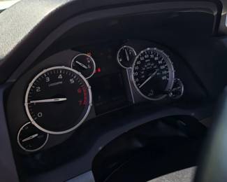 2014 Toyota 4 DOOR Crew cab Tundra 5TFDW5F18EX393421