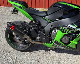Kawasaki 10R KRT Model zx1000gfazx-10rkrt 7,485 miles