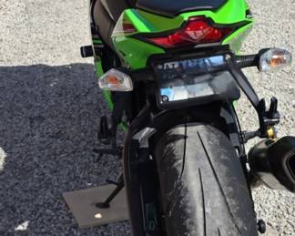 Kawasaki 10R KRT Model zx1000gfazx-10rkrt 7,485 miles