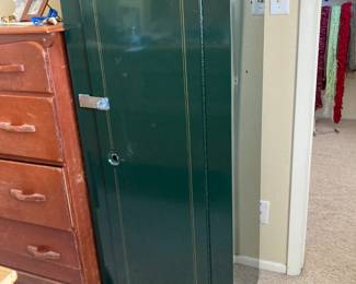 Gun Safe - probably to be scrapped