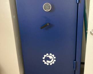 Rhino Metals Gun Safe
