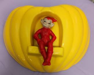 Gilner elf wall pocket