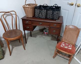 Kohn bentwood chair, Child's rocker