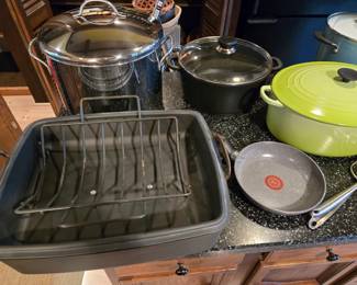 Covered Roasting Pan