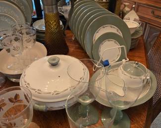 Wedgwood China Halford Pattern